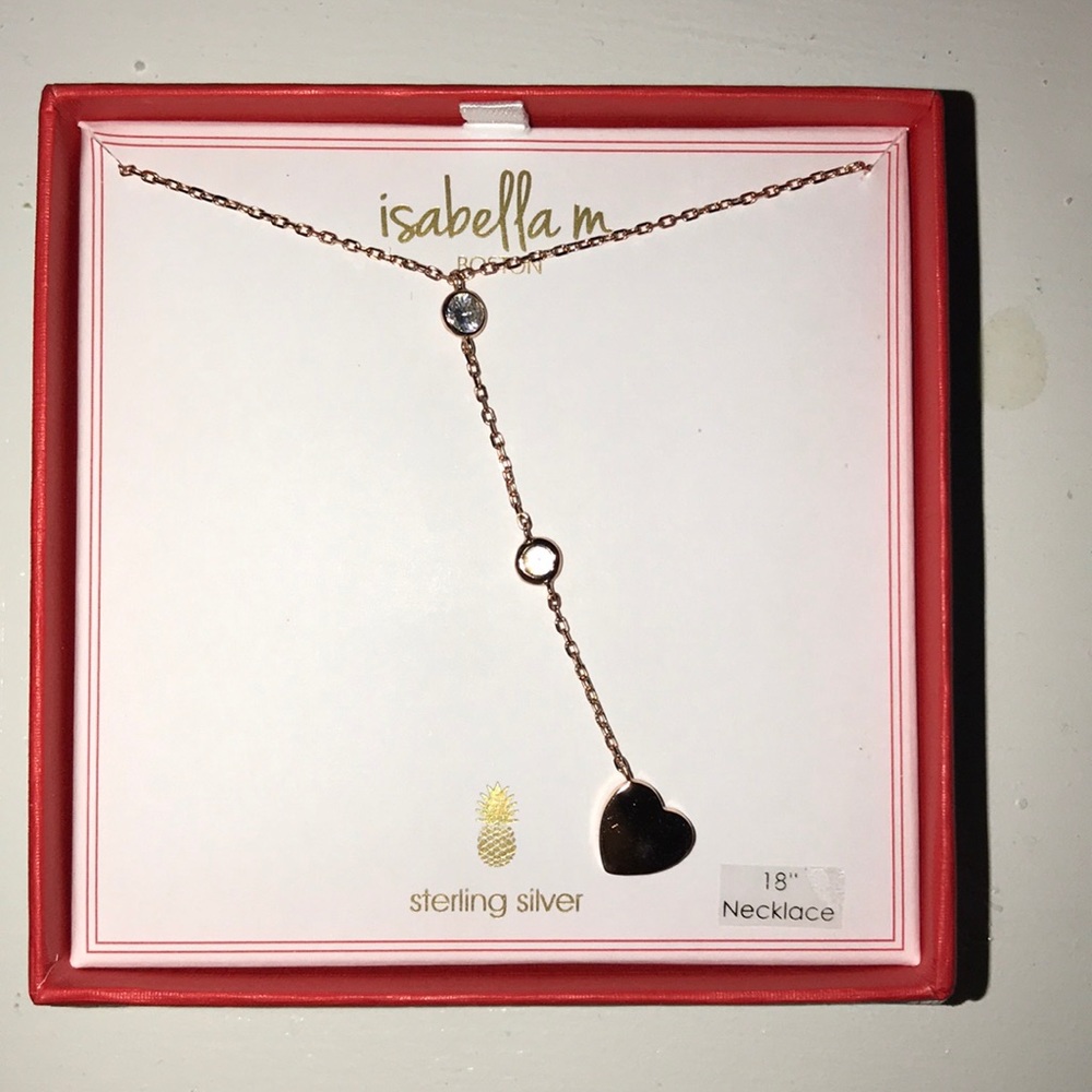 Long necklace with heart shape